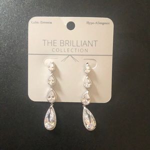 NEW CZ drop earrings